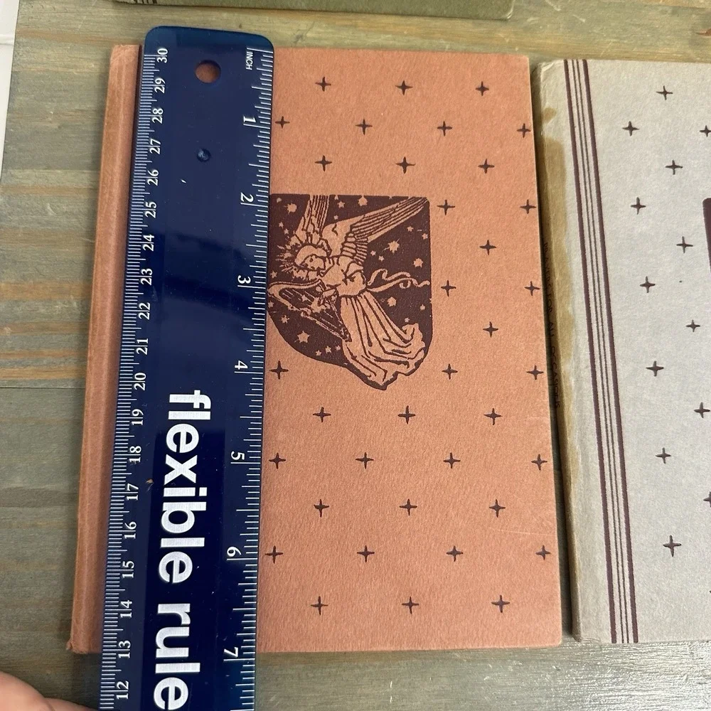 N/A lot books